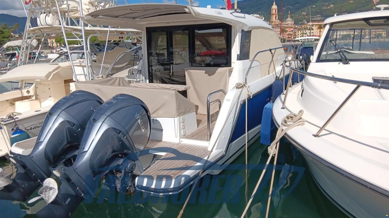 Sealine C335V
