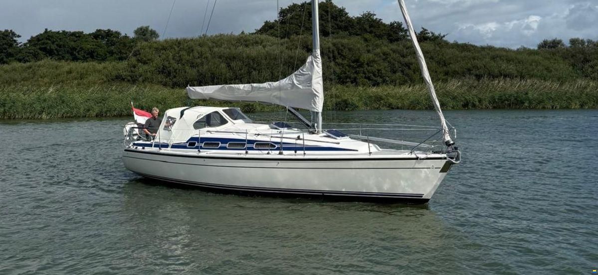 Dehler 37