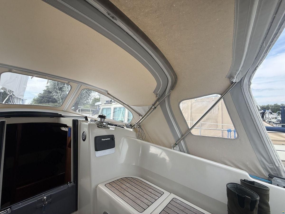 Dehler 37
