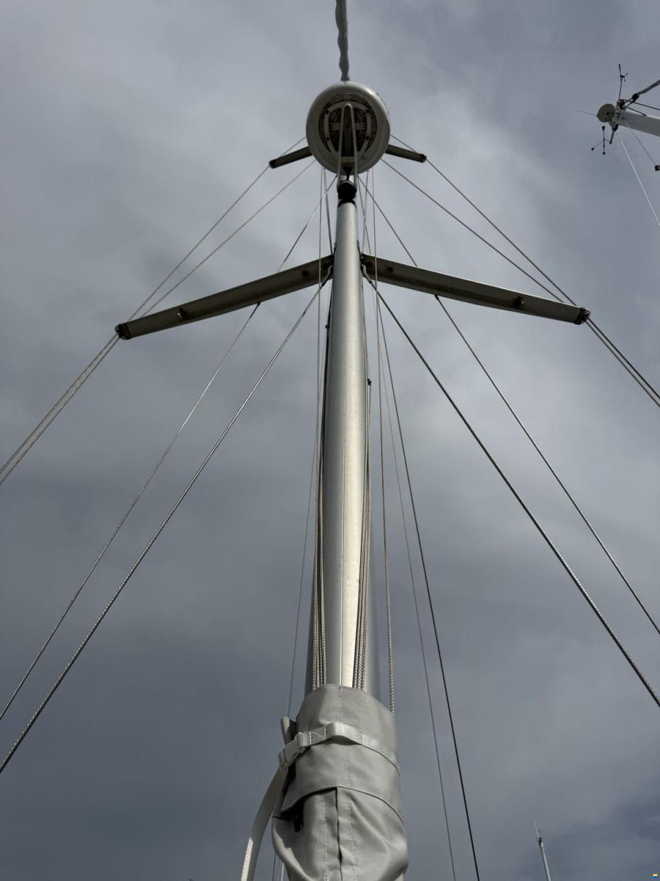Dehler 37