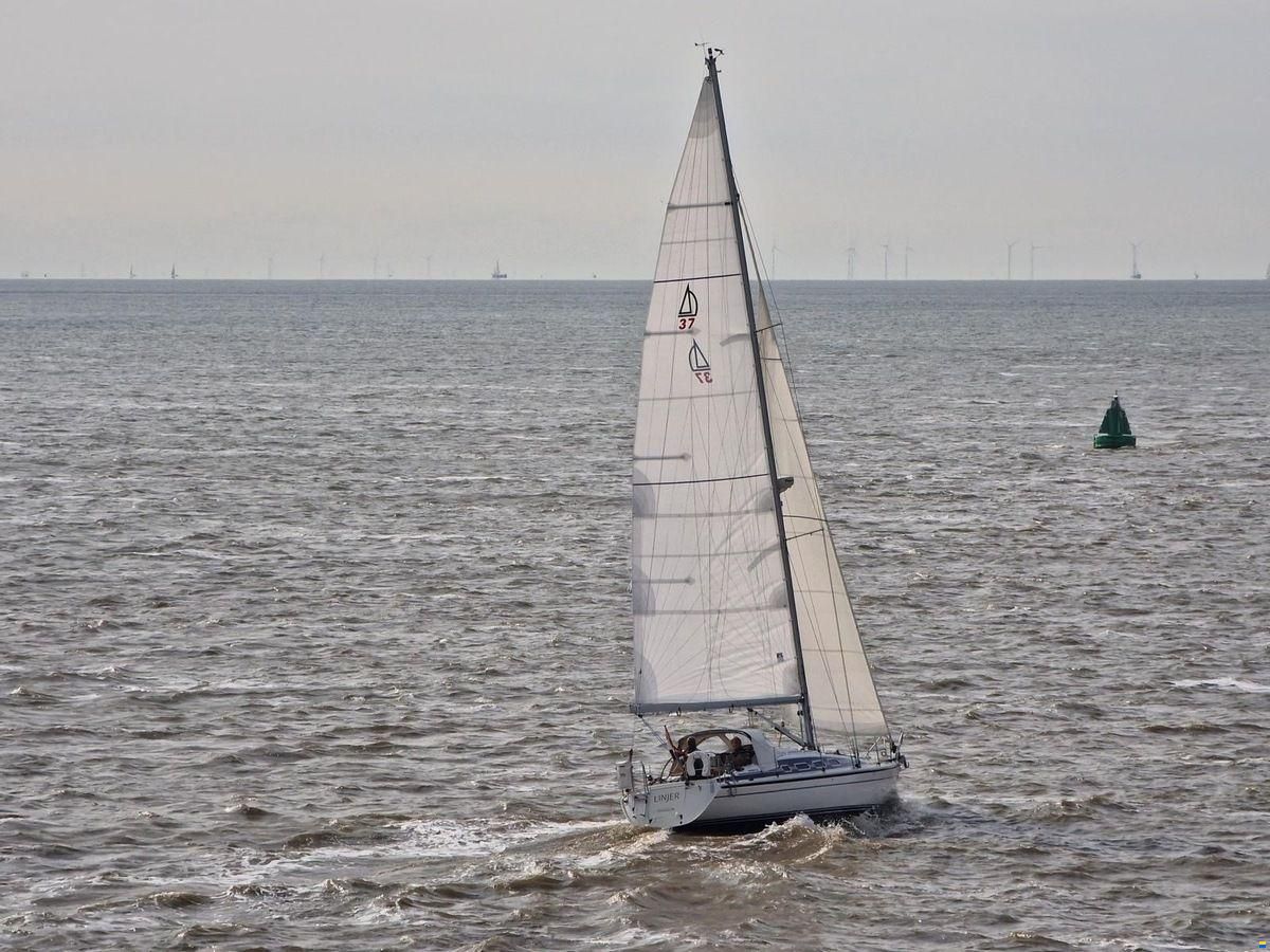 Dehler 37