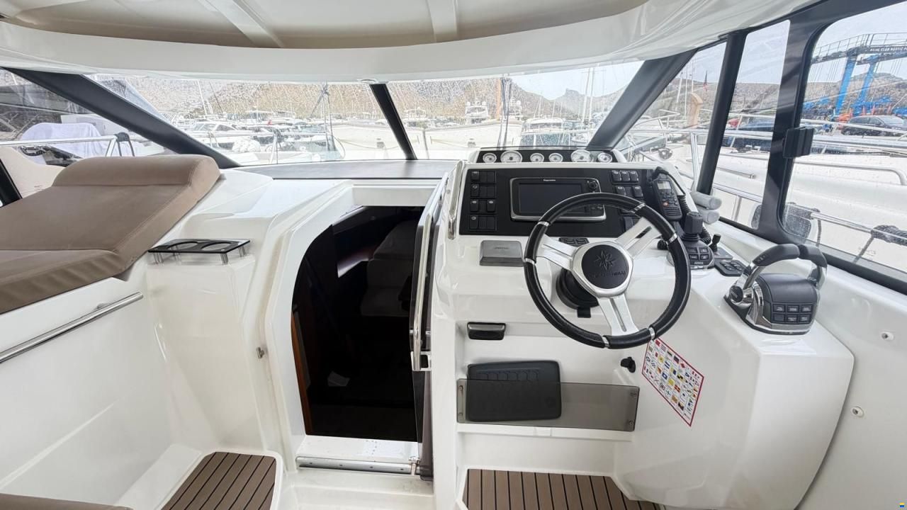 Jeanneau Leader 36