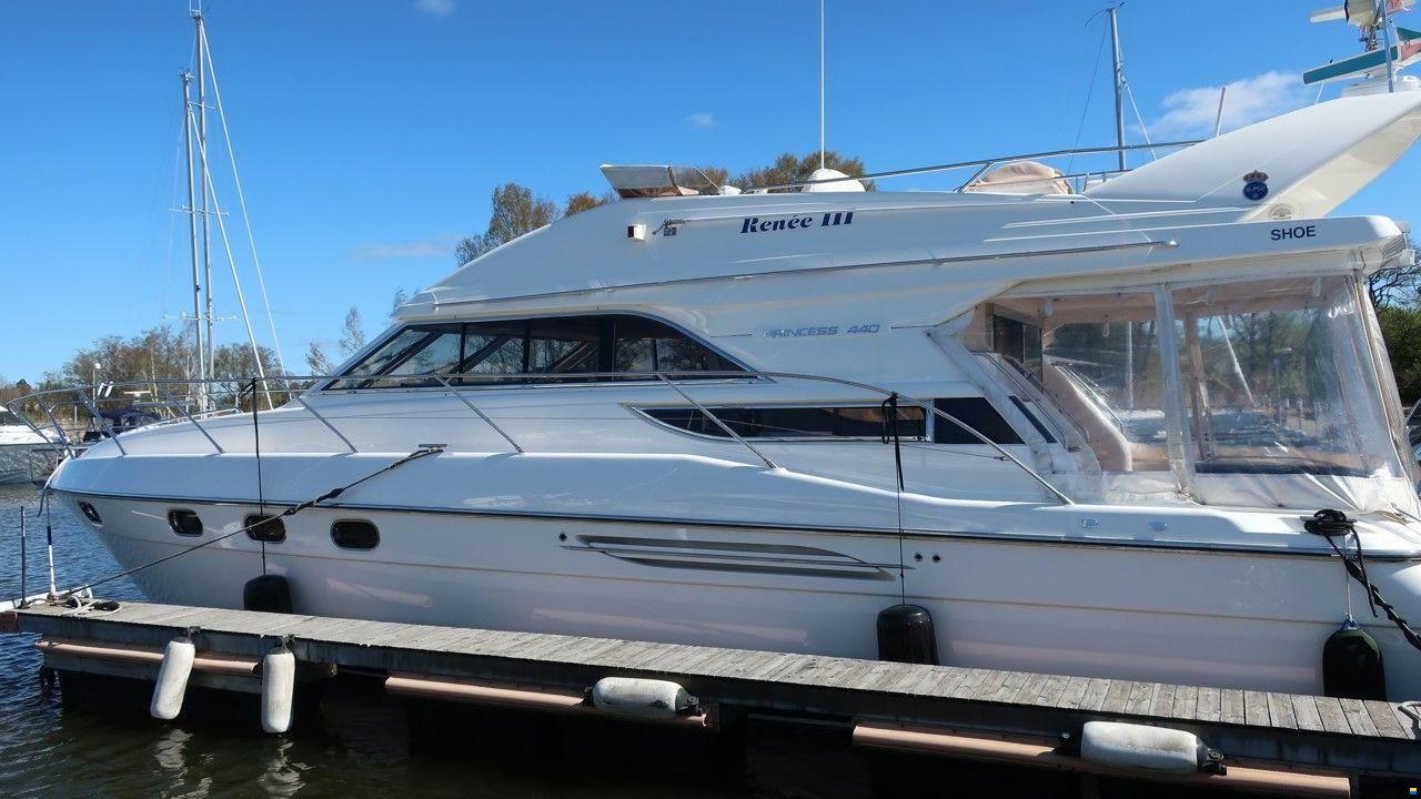 Princess 440