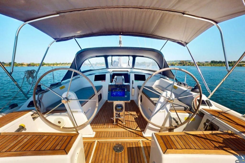 Hanse 385
