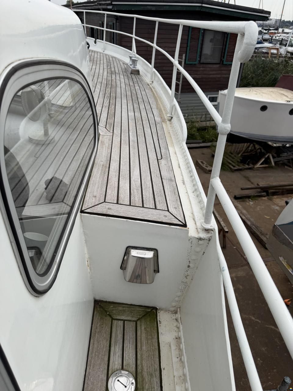 Akerboom Bakdekkruiser 1500