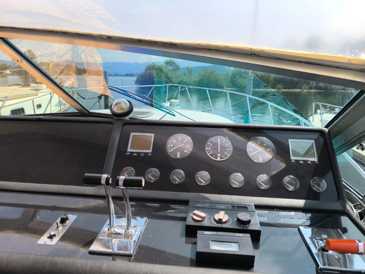 Chris Craft 412 Ameroport GFK
