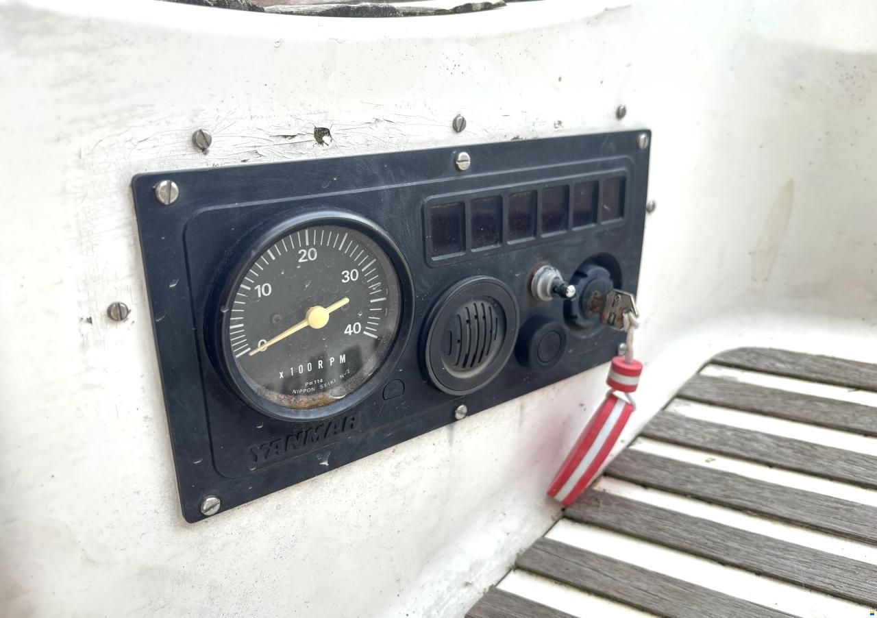 Dehler 372