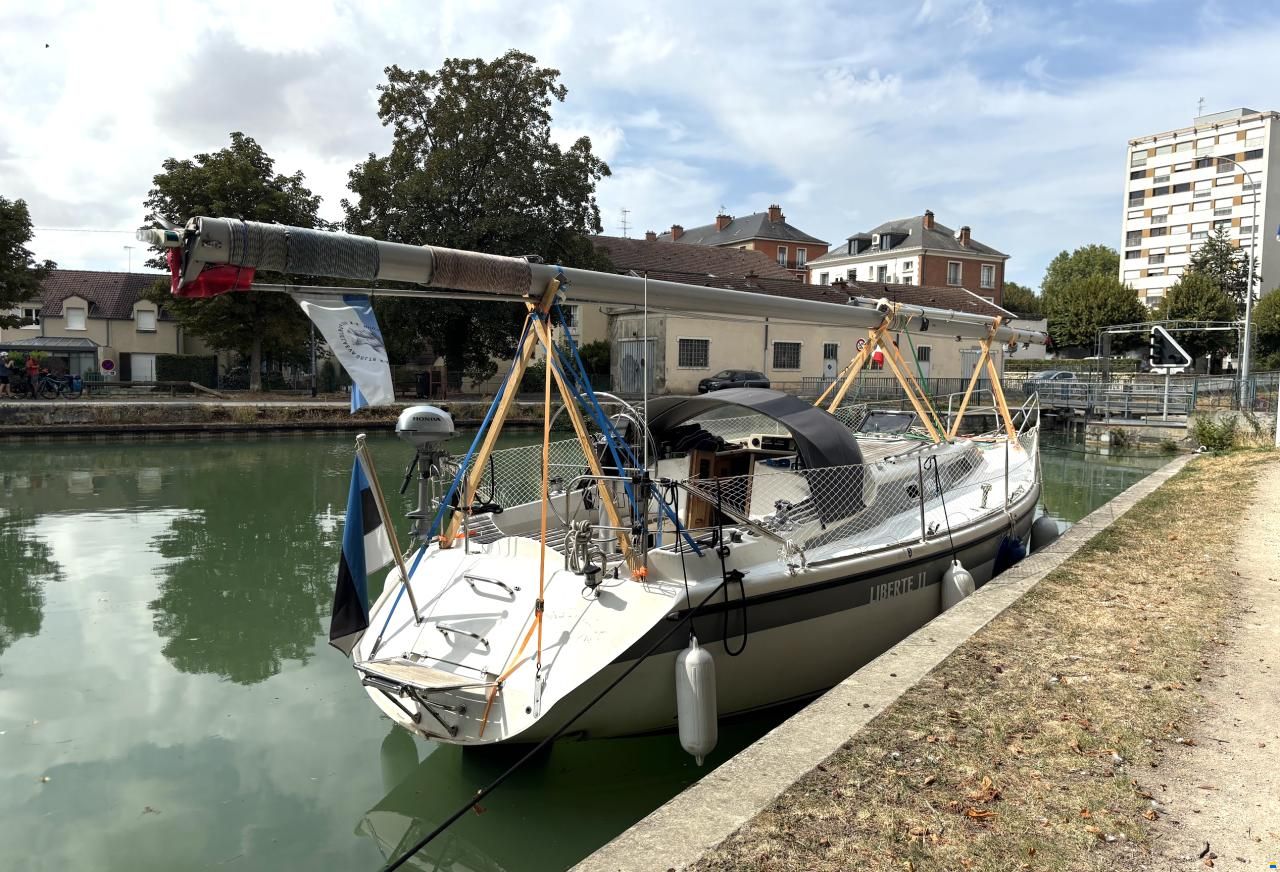 Dehler 372