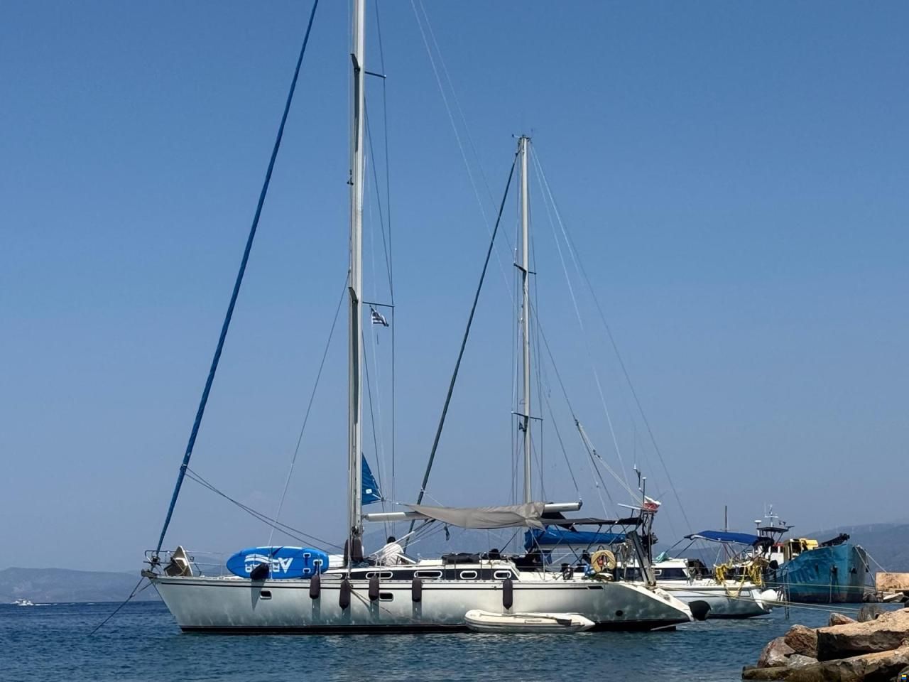 Dromor Triton 48