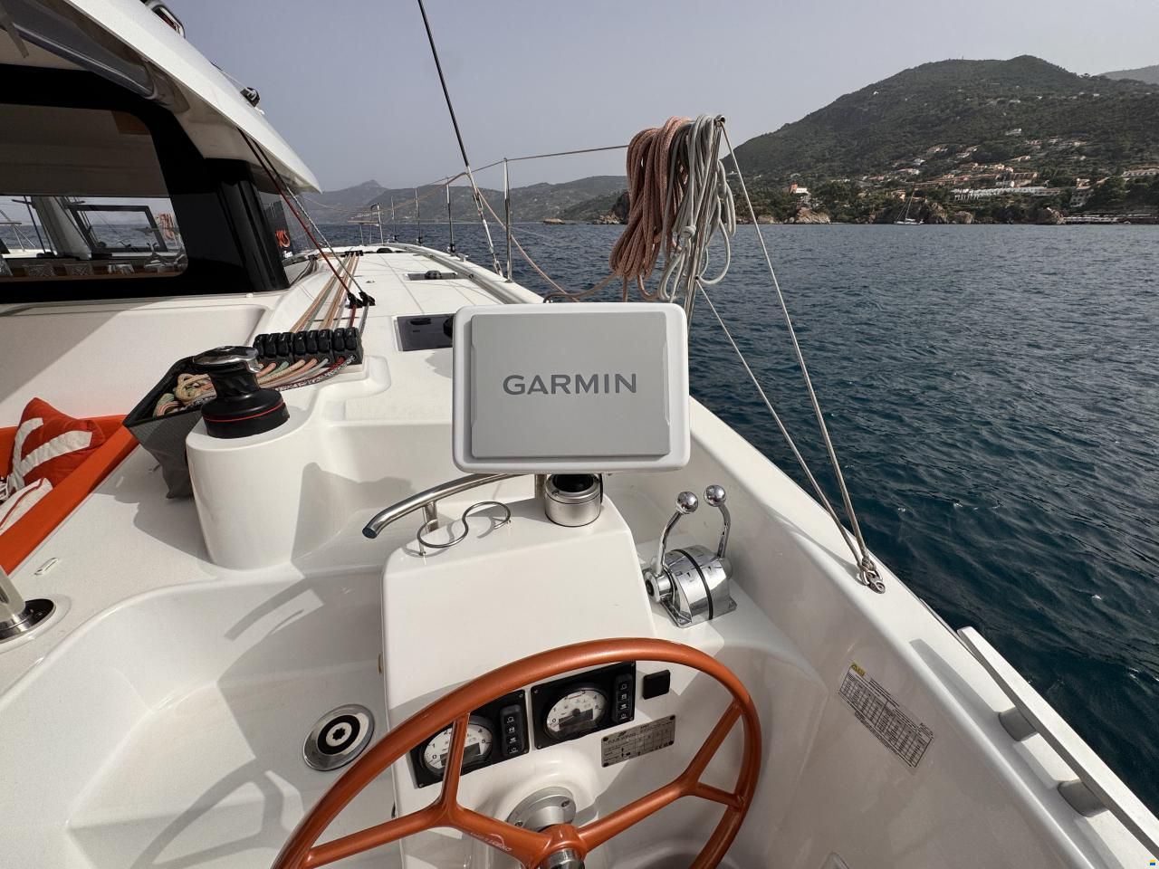 Excess 11 Pulse Line Catamaran - Rúna