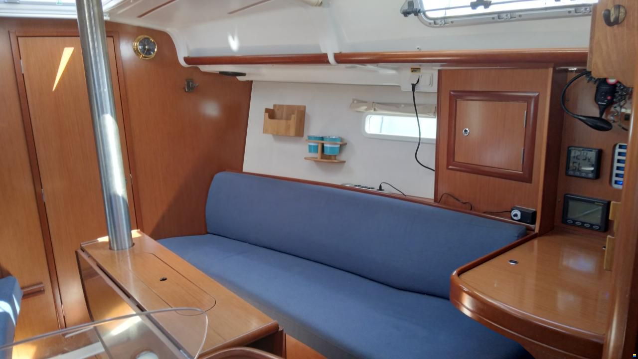 Beneteau Oceanis 323 clipper