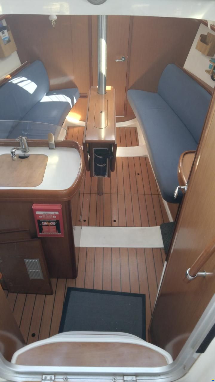 Beneteau Oceanis 323 clipper