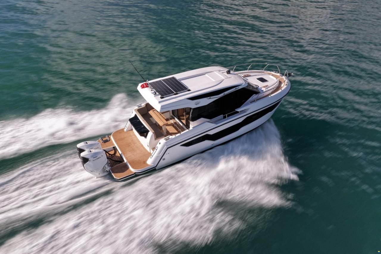 Solara 35