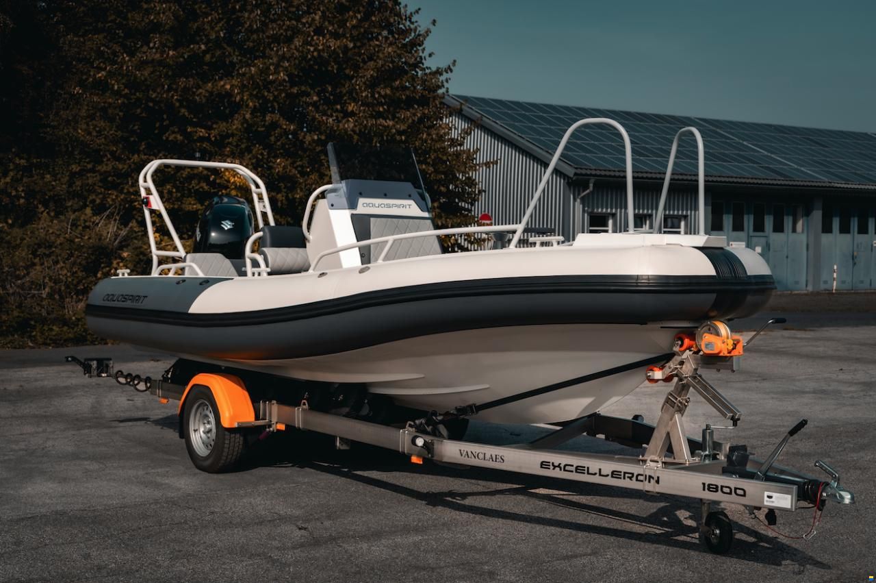 Aquaspirit 585CC