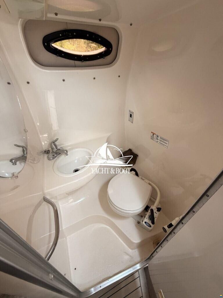 Chaparral 240 Signatur