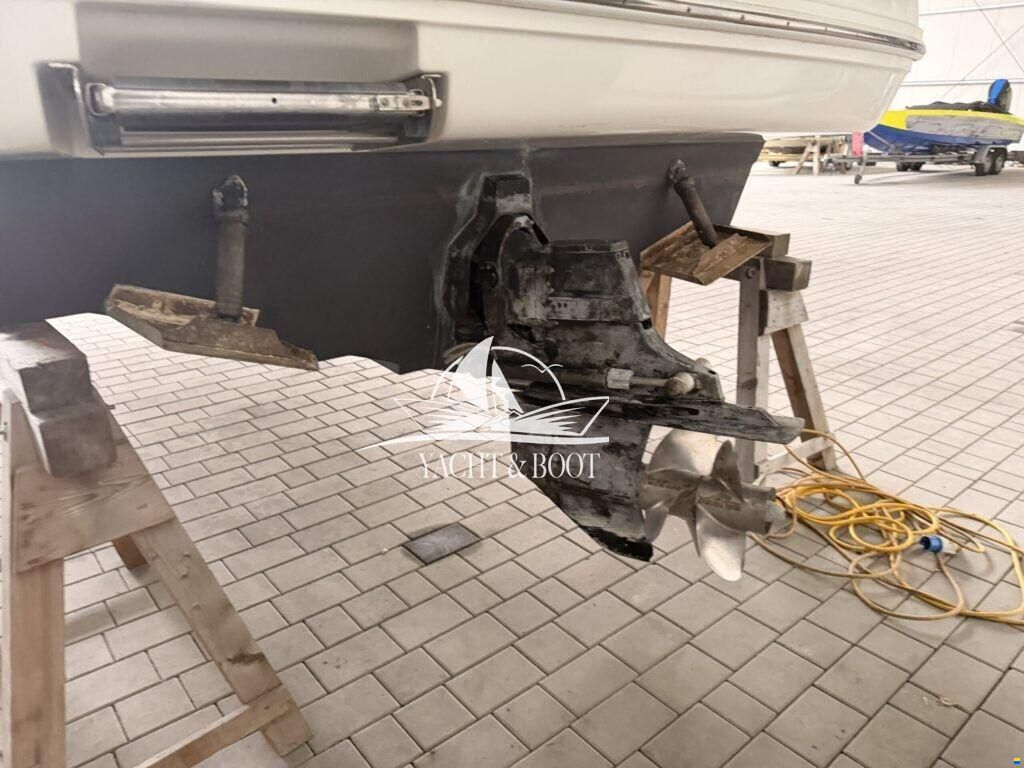 Sea Ray Sundancer 275