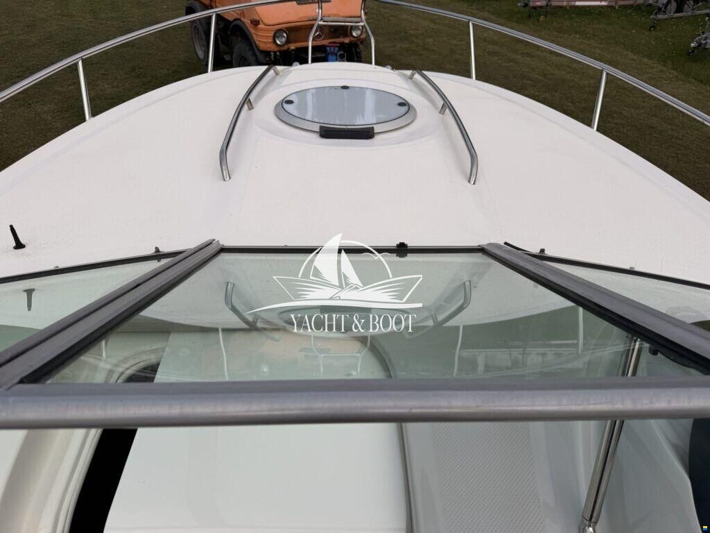 Maxum 2400 SC3