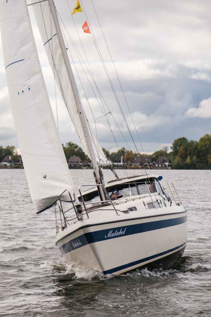 LM 28
