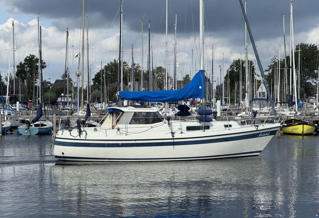 LM 28