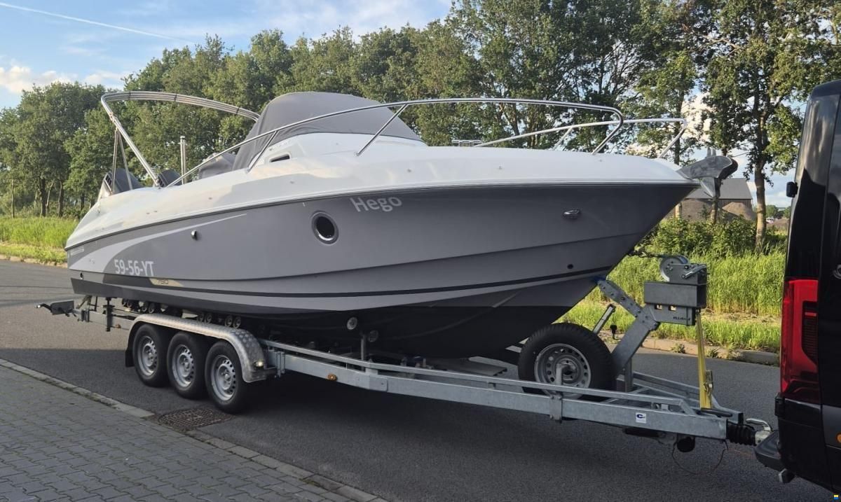 Beneteau 750 flyer Sundeck