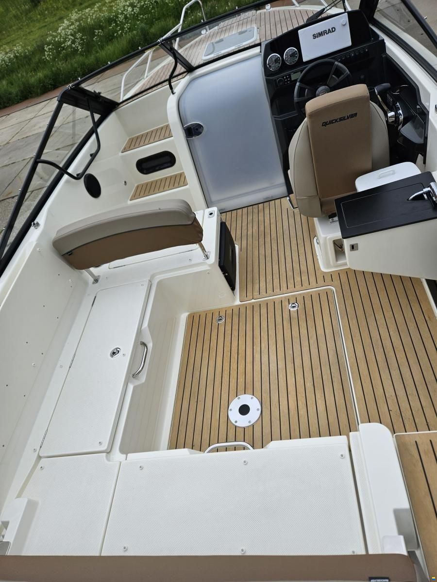 Quicksilver Activ 675 Cruiser