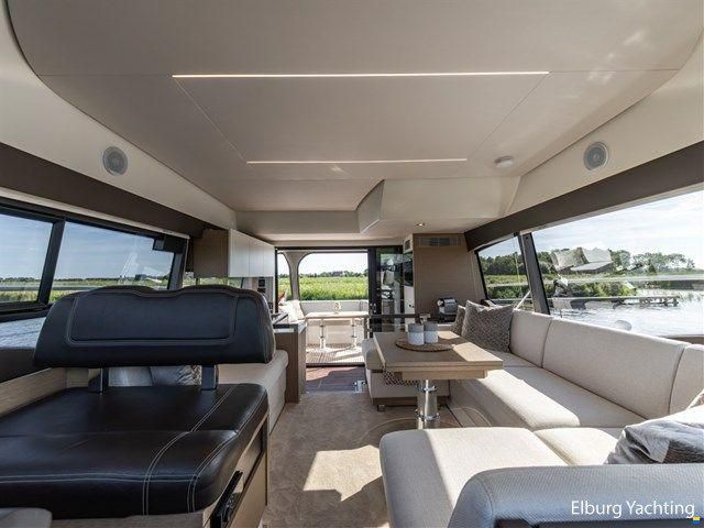 Prestige 460 - Flybridge