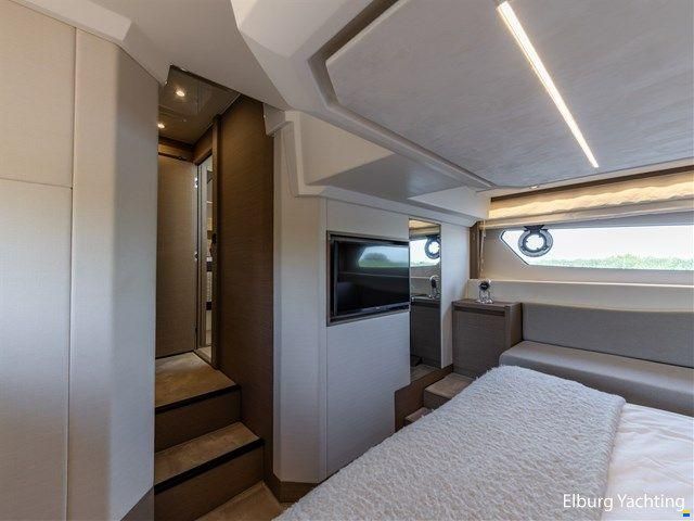 Prestige 460 - Flybridge