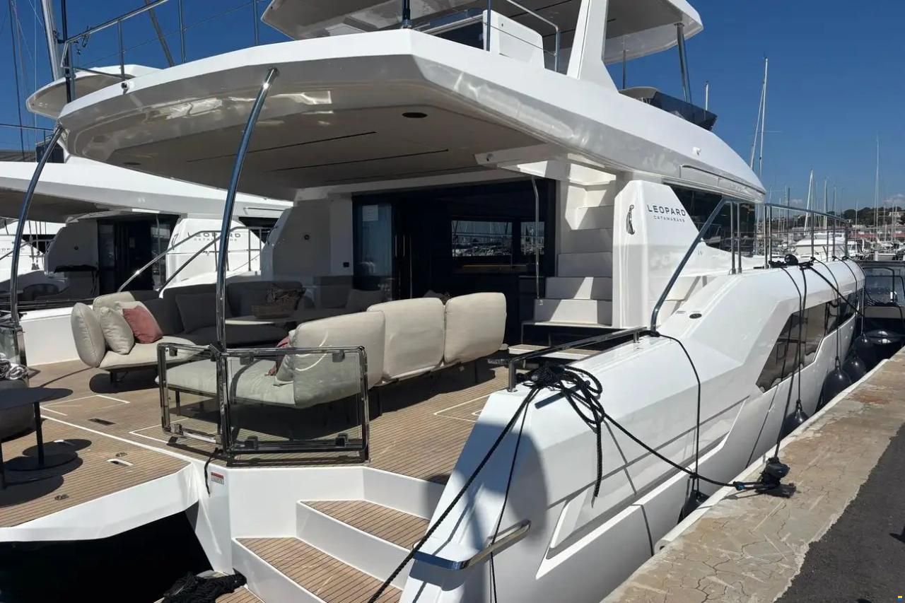 Leopard 53 Powercat