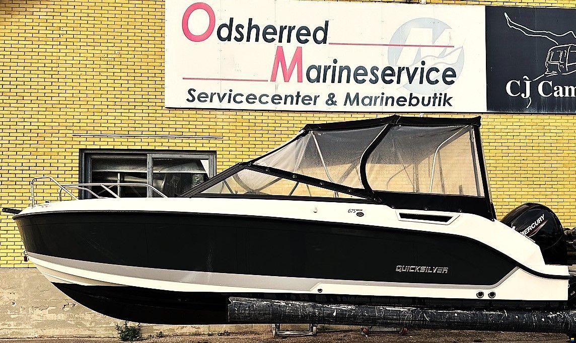Quicksilver Activ 675 Cruiser med Mercury 150Hk Moto