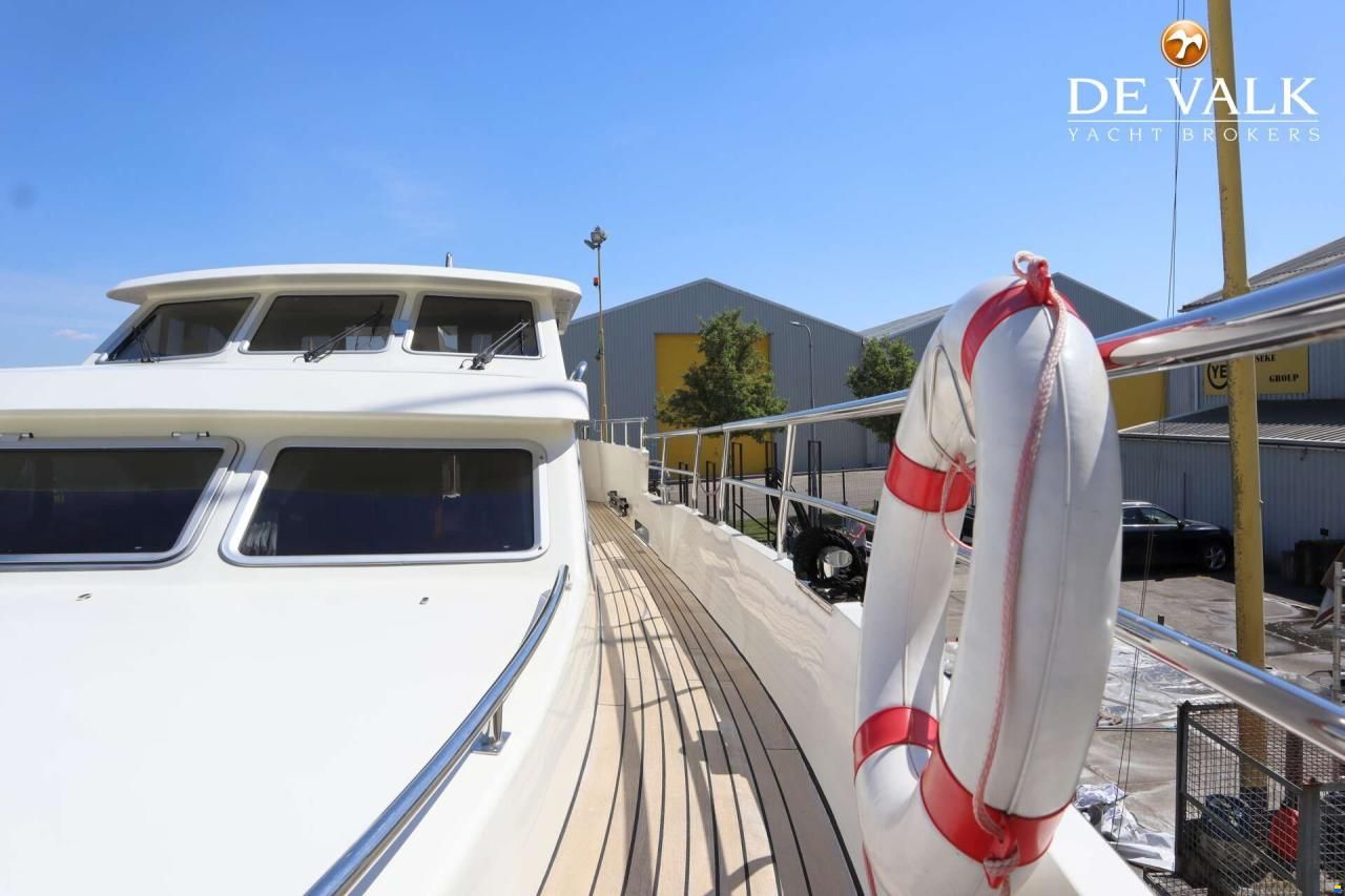 Van der Valk Continental 15.50 FR