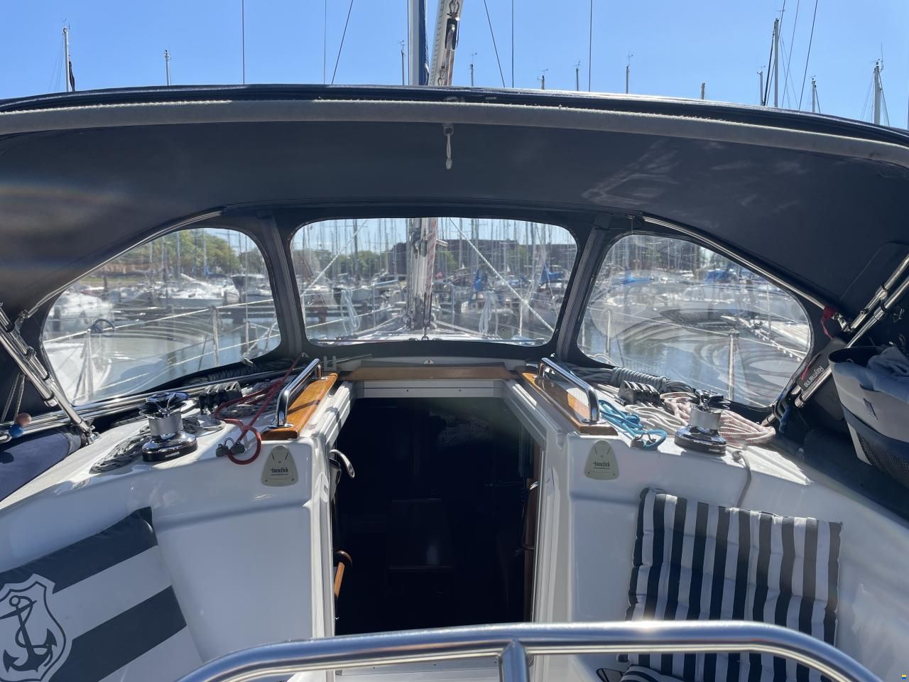 Bavaria 32