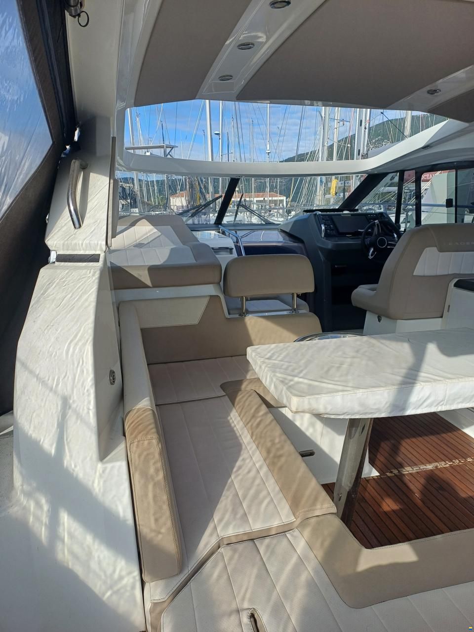 Jeanneau Leader 36