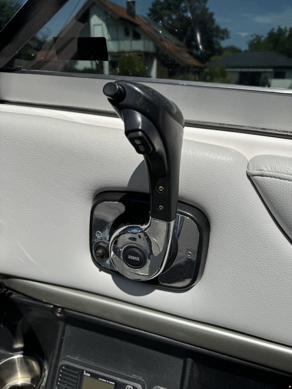 Regal 2100