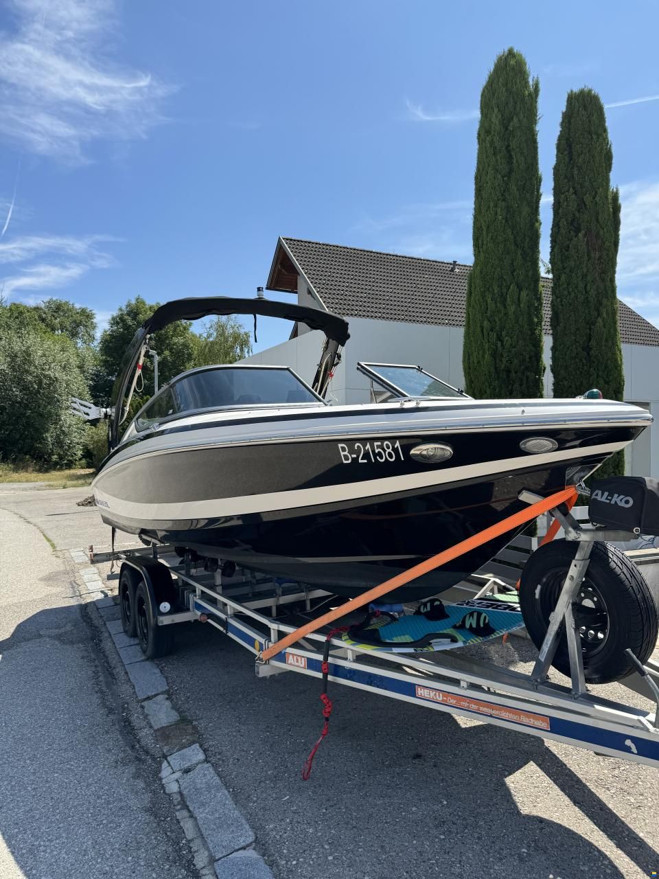 Regal 2100