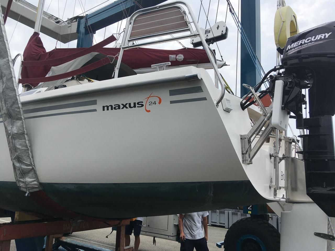 Maxus 24