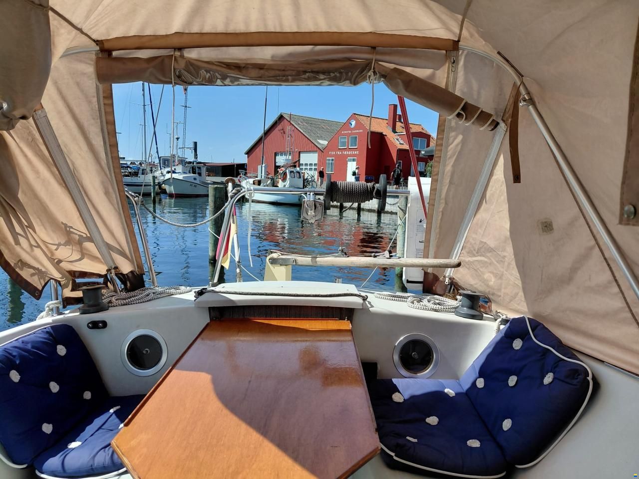 Nautic Plast Hai 710