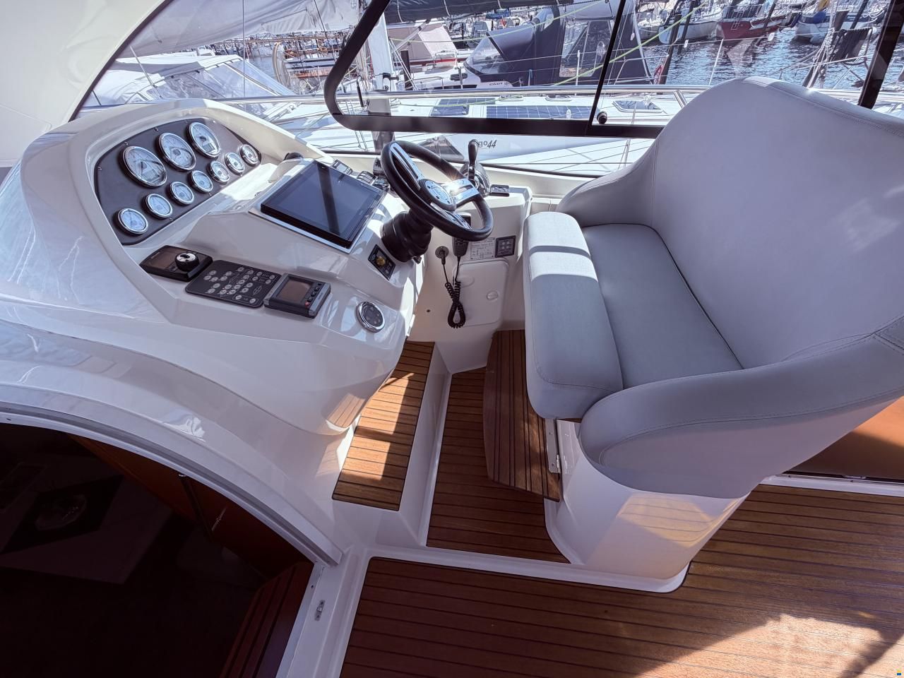 Bavaria 43 HT Sport