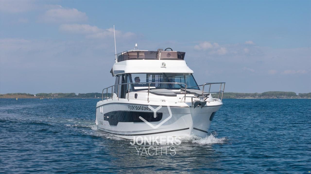 Jeanneau Merry Fisher 1095 Fly