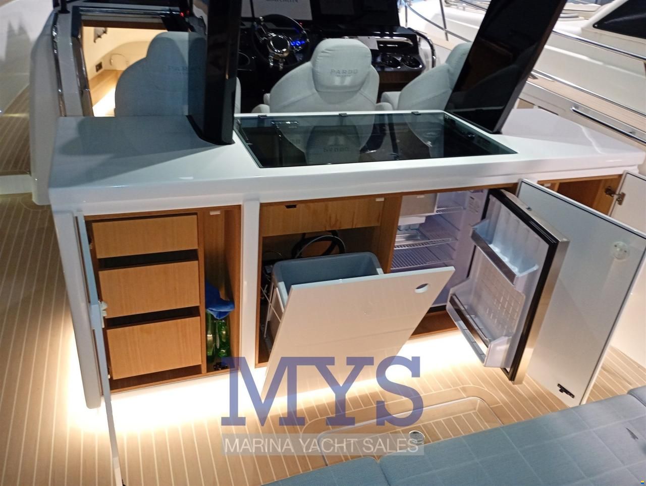 Pardo Yacht 43