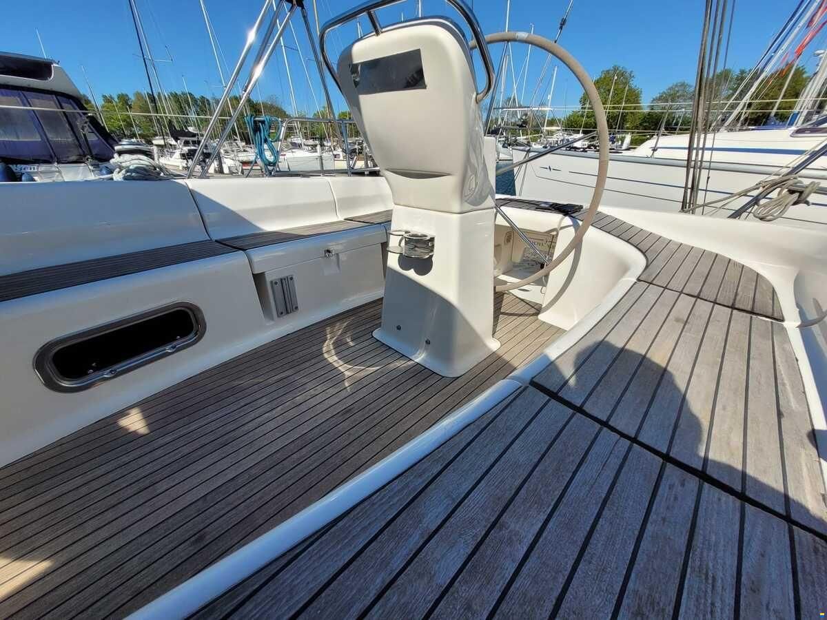 Bavaria 40-3