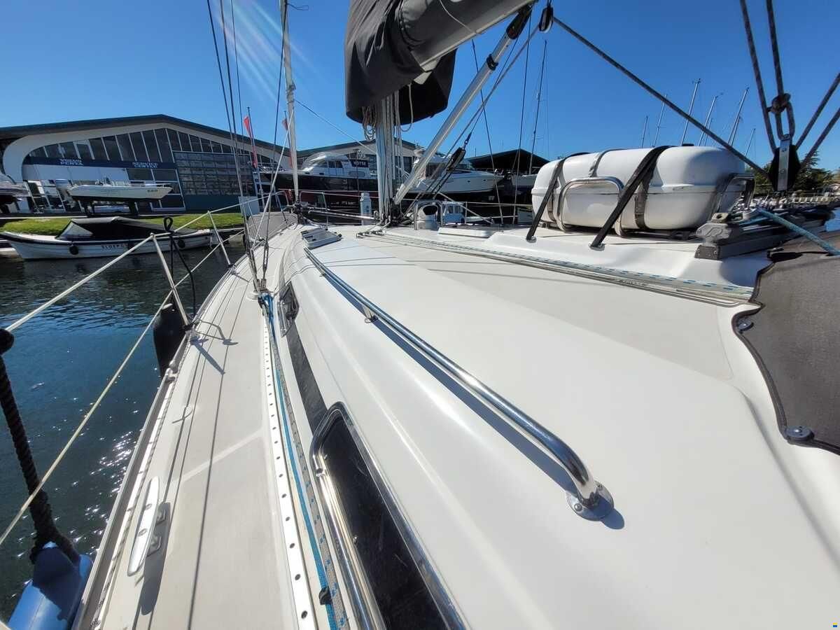 Bavaria 40-3