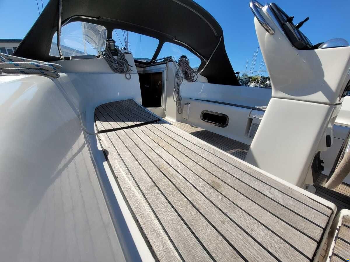 Bavaria 40-3