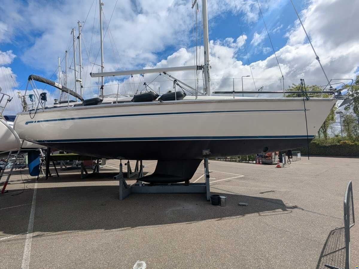 Bavaria 40-3