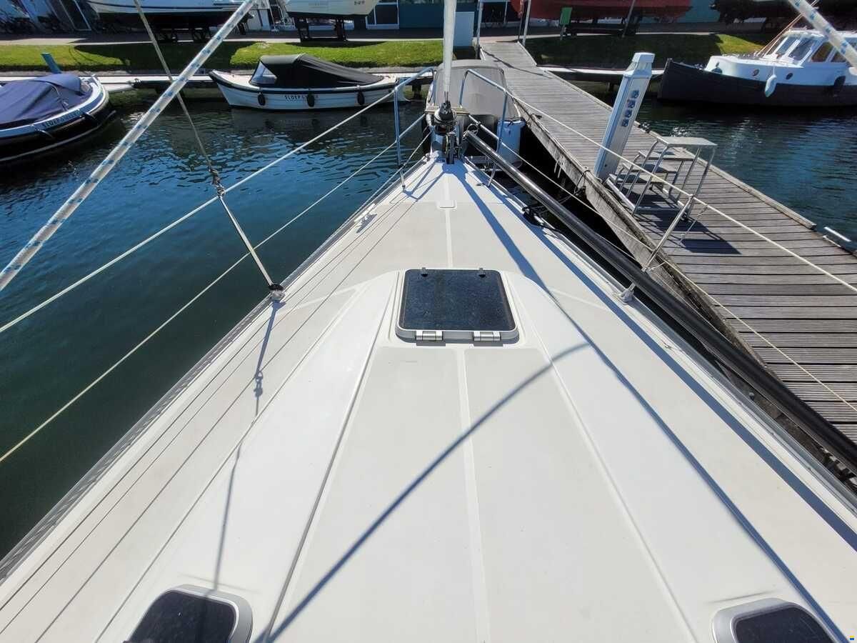 Bavaria 40-3