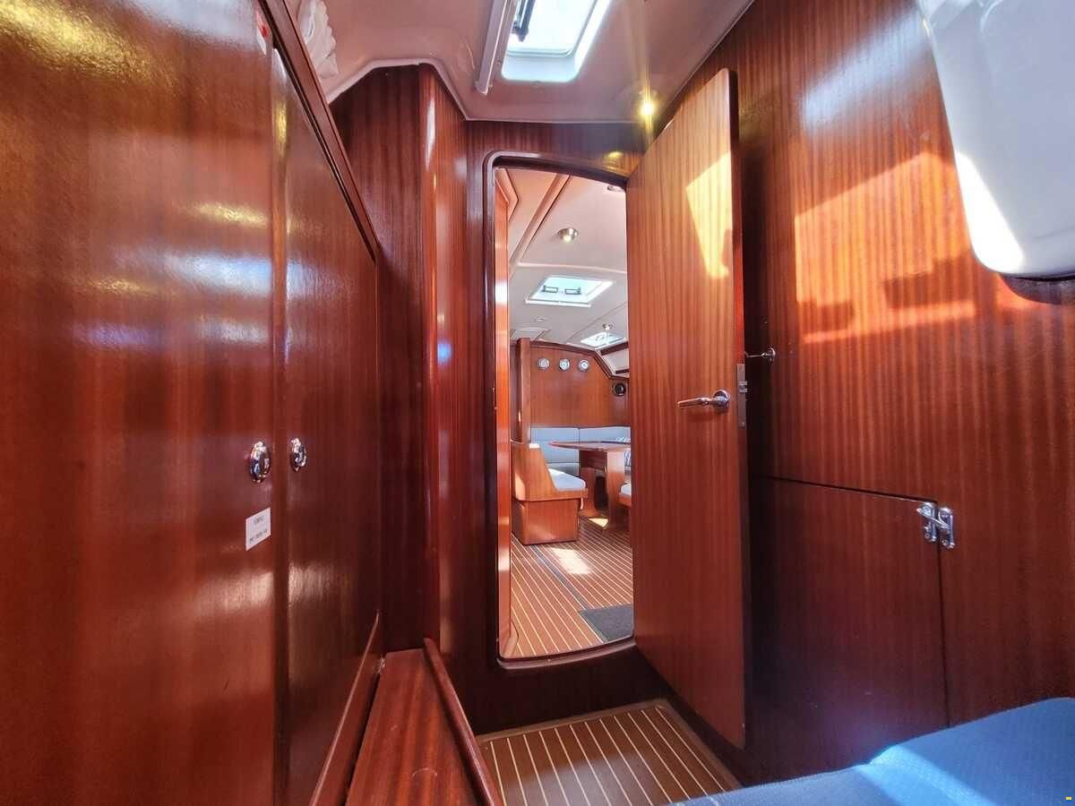 Bavaria 40-3