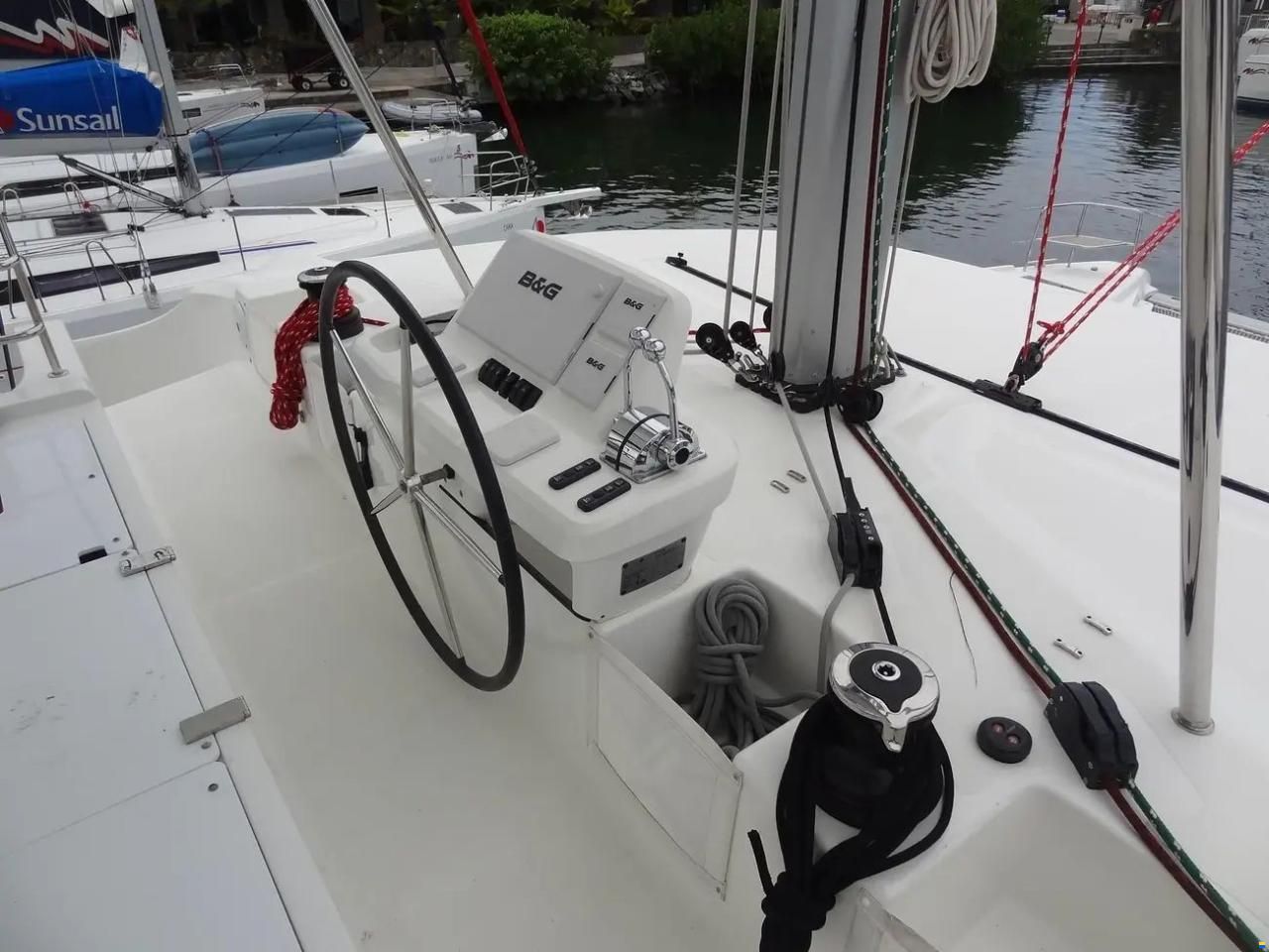 Lagoon 50