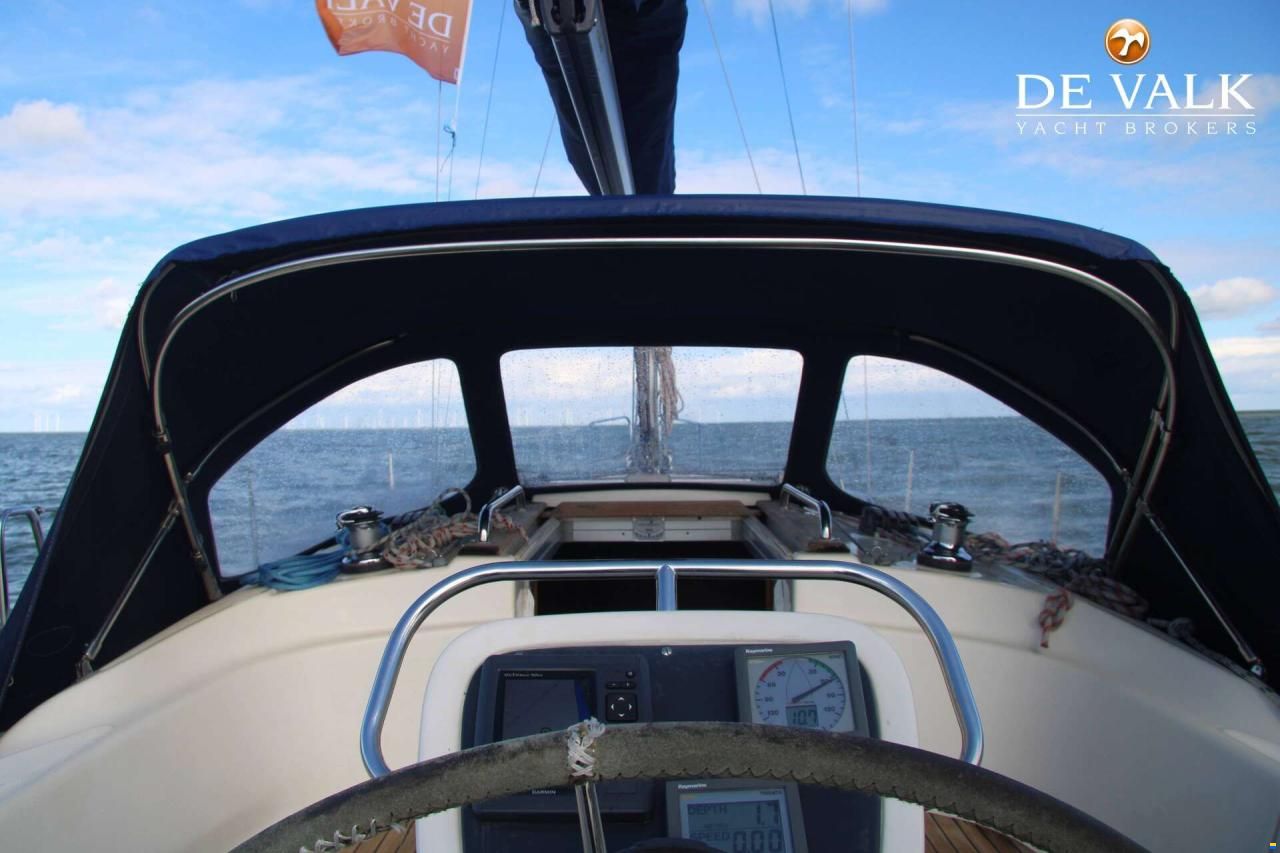 Bavaria 32