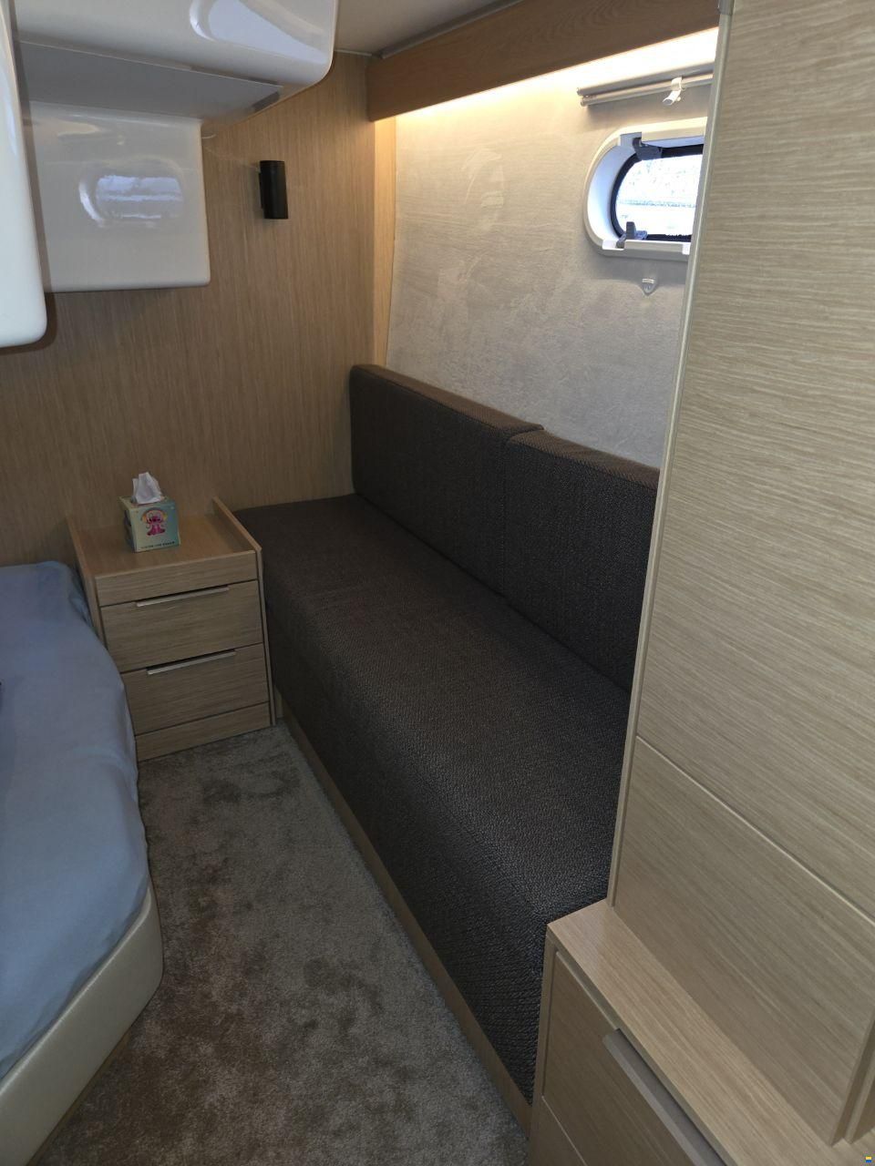 Bavaria S33 HT