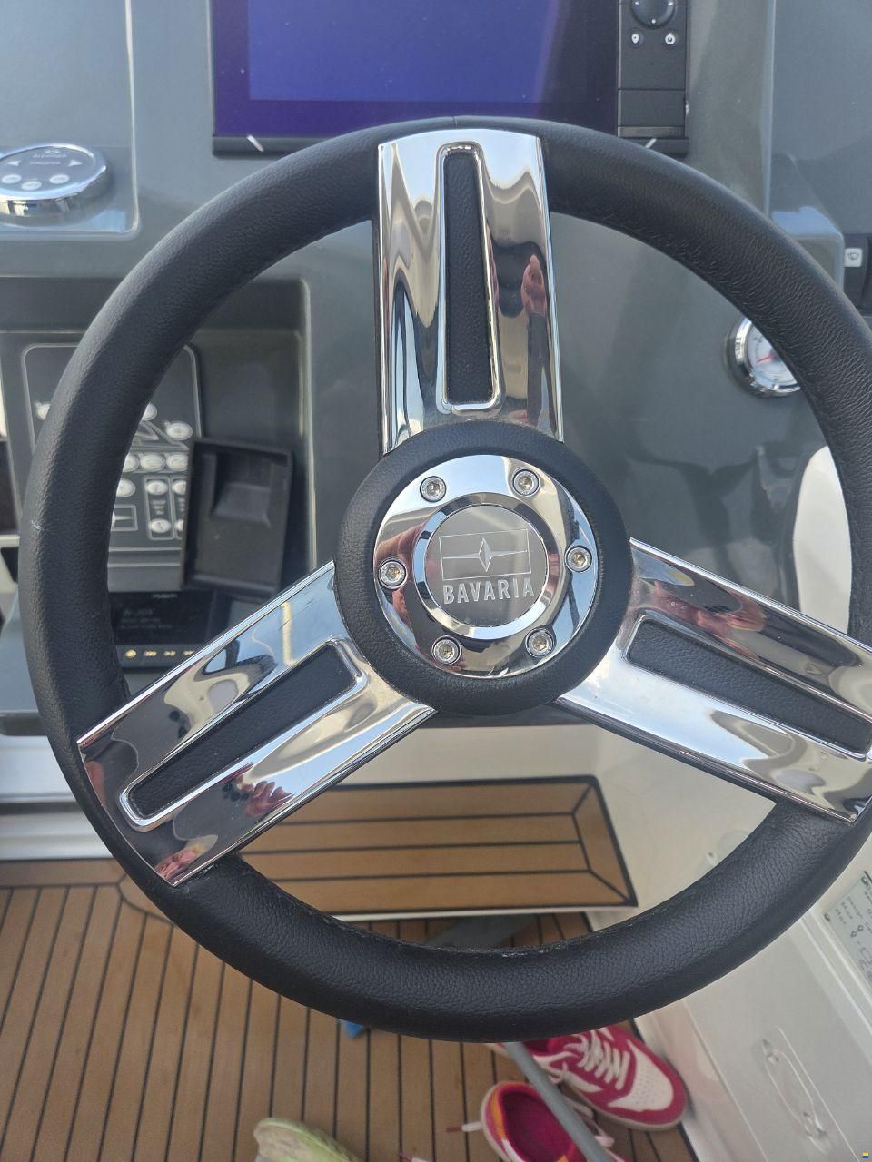 Bavaria S33 HT
