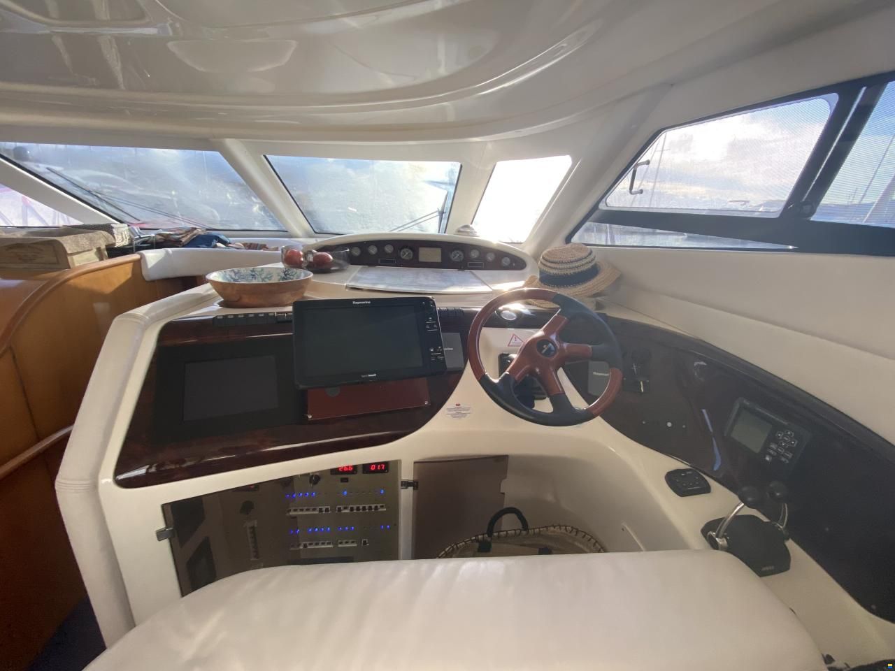 Cranchi Atlantique 48